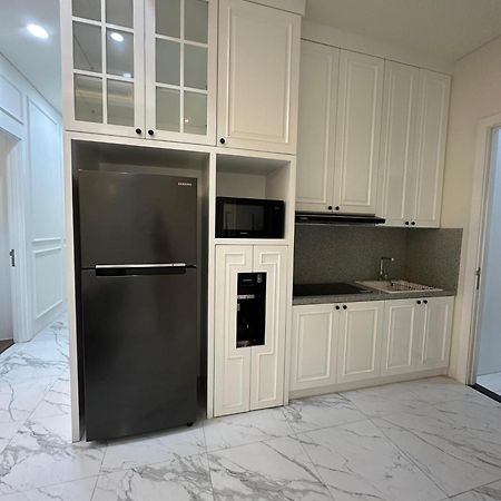 Super Penthouse Stmoritz Apartment, Lippomall Puri Indah 자카르타 외부 사진